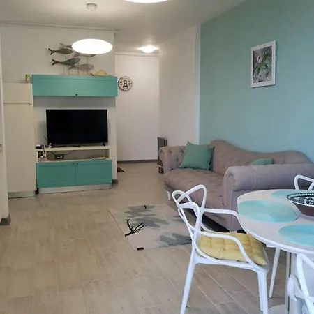 Appartement Alezzi Beach Nofomo Seaview Năvodari