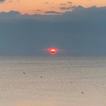Alezzi Beach Nofomo Seaview Appartement Năvodari